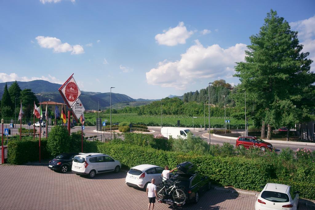 Hotel Valpolicella International 산피에트로인카리아노 외부 사진
